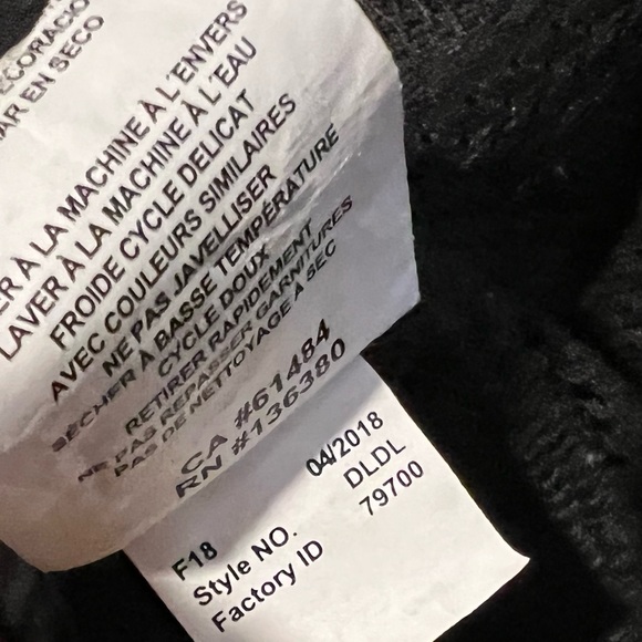 Official NFL Raiders Light Weight Grey and Black Zip Up Women’s Jacket 3X - Picture 8 of 9